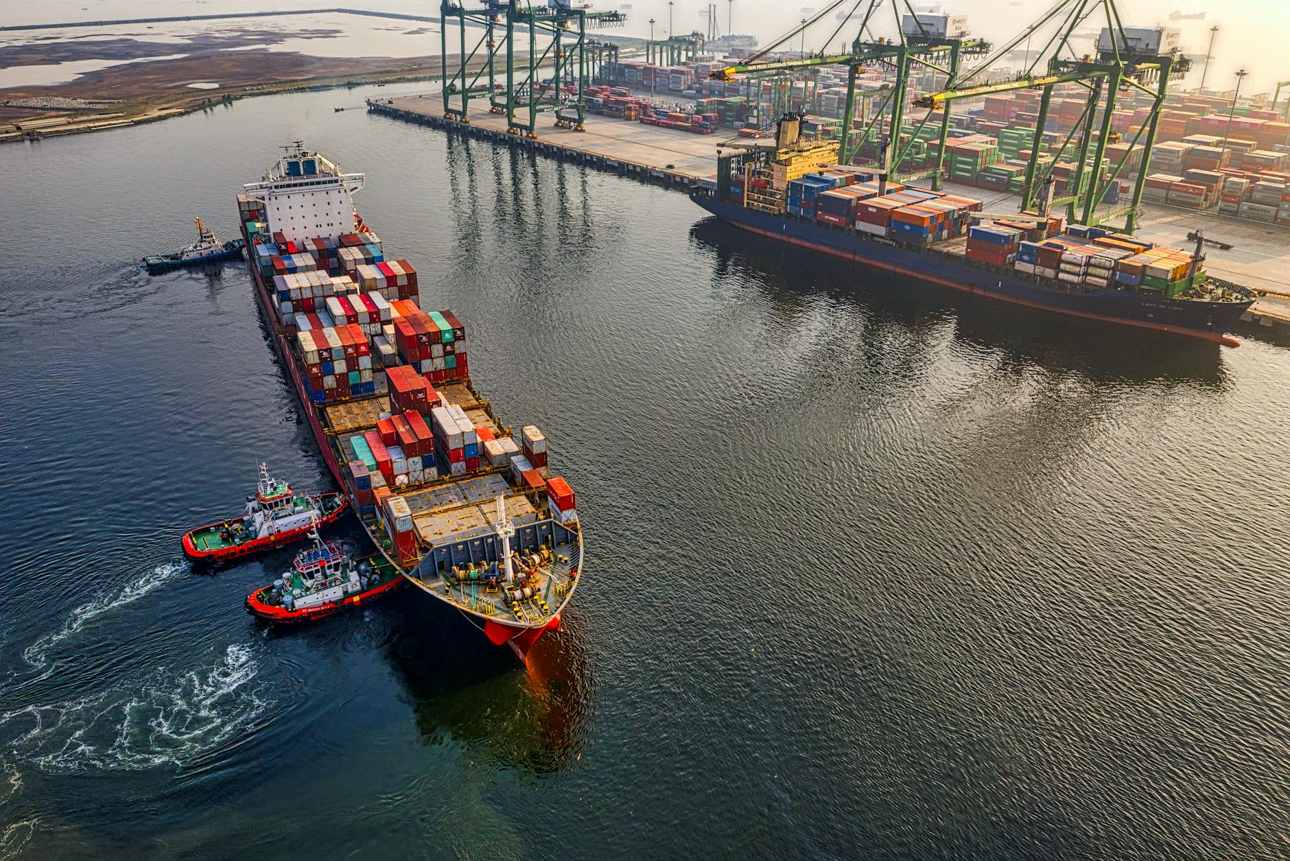 BREAKING: U.S. Tariffs Shake Global Trade & Financial Markets